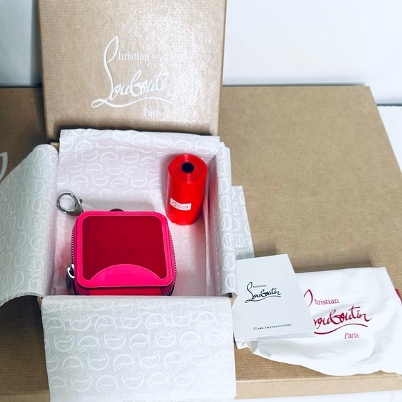 NWB Christian LOUBOUTIN Dog Pet Waste Carrier Fluorescent Pink Leather & Patent - Picture 6 of 11